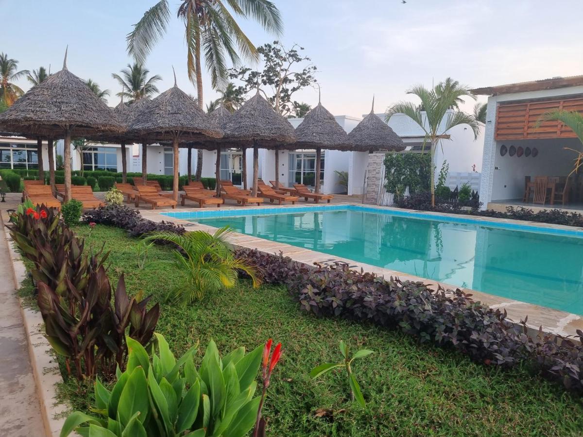 Mafia Dream Hotel Kilindoni Exterior photo